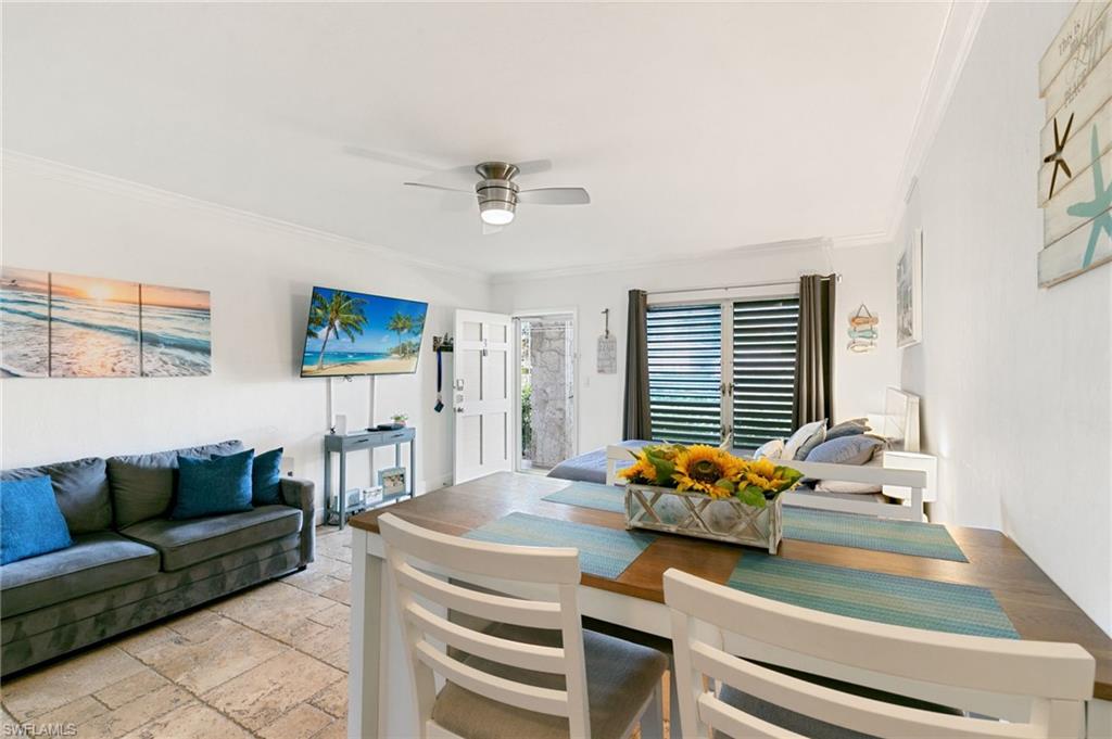 AQUARIUS APTS OF MARCO ISLAND - Residential