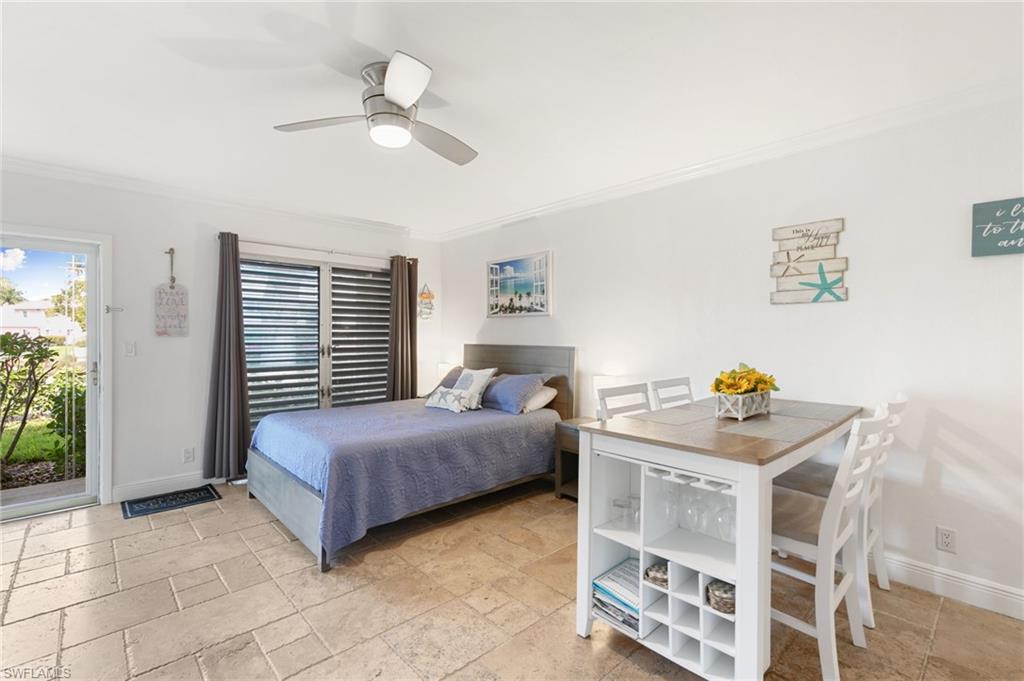 AQUARIUS APTS OF MARCO ISLAND - Residential