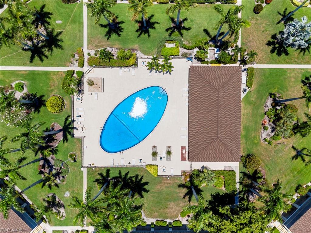 AQUARIUS APTS OF MARCO ISLAND - Residential