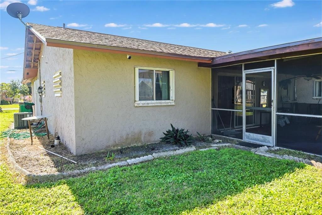 CAPE CORAL - LEE COUNTY INDUSTRIAL PARK - Residential