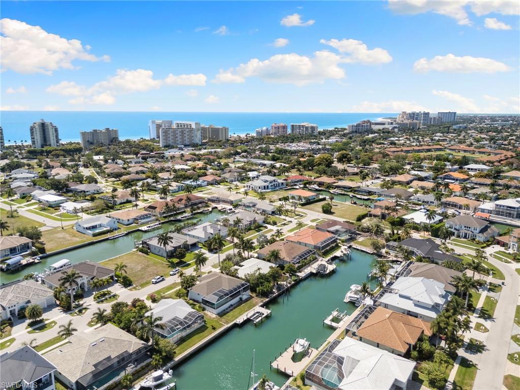 MARCO BEACH - Residential