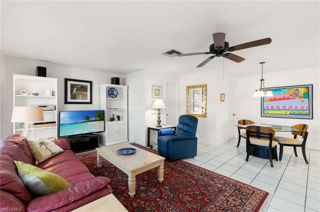 MARCO BEACH - Residential