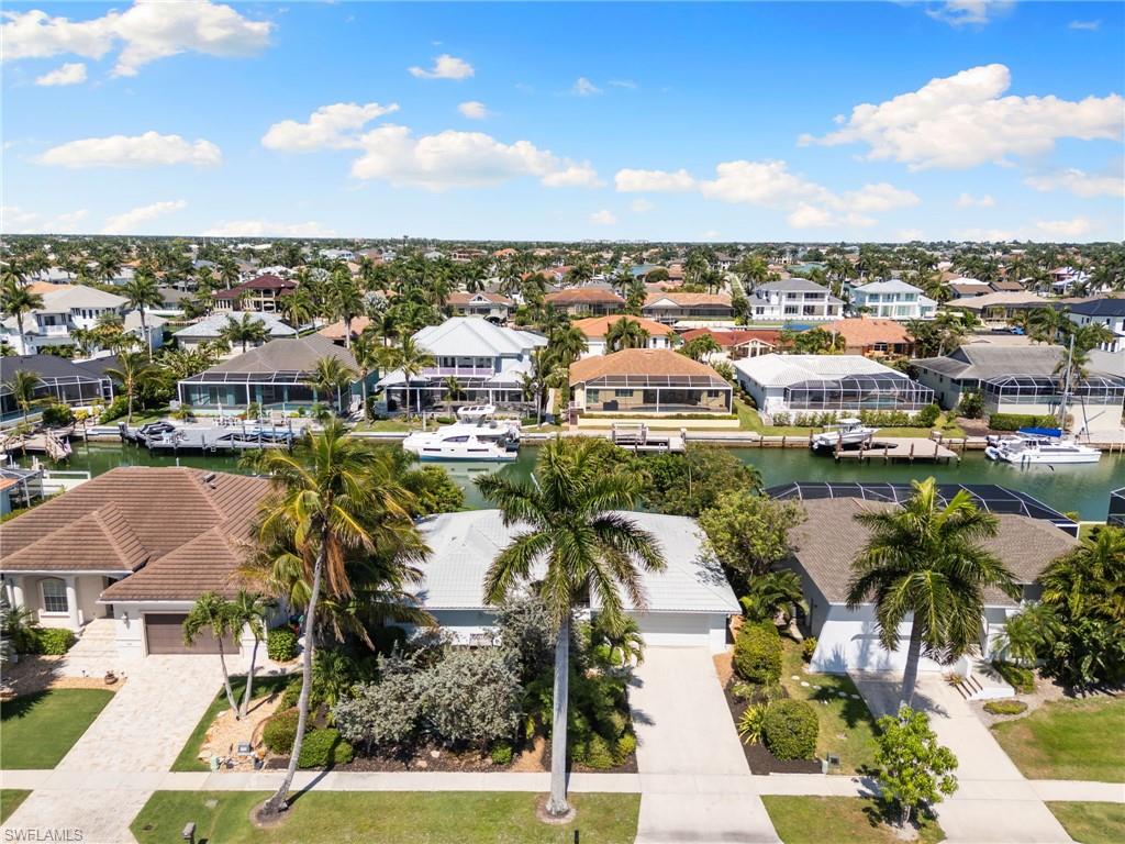 MARCO BEACH - Residential