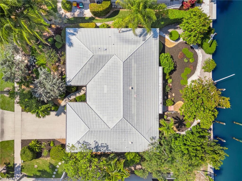 MARCO BEACH - Residential