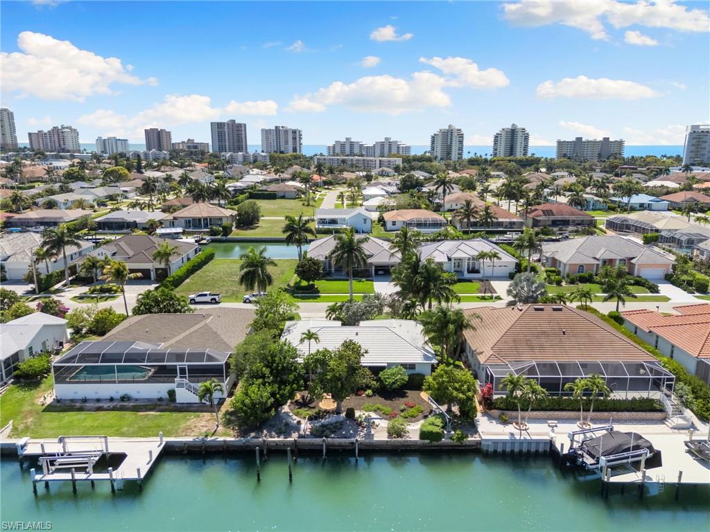 MARCO BEACH - Residential