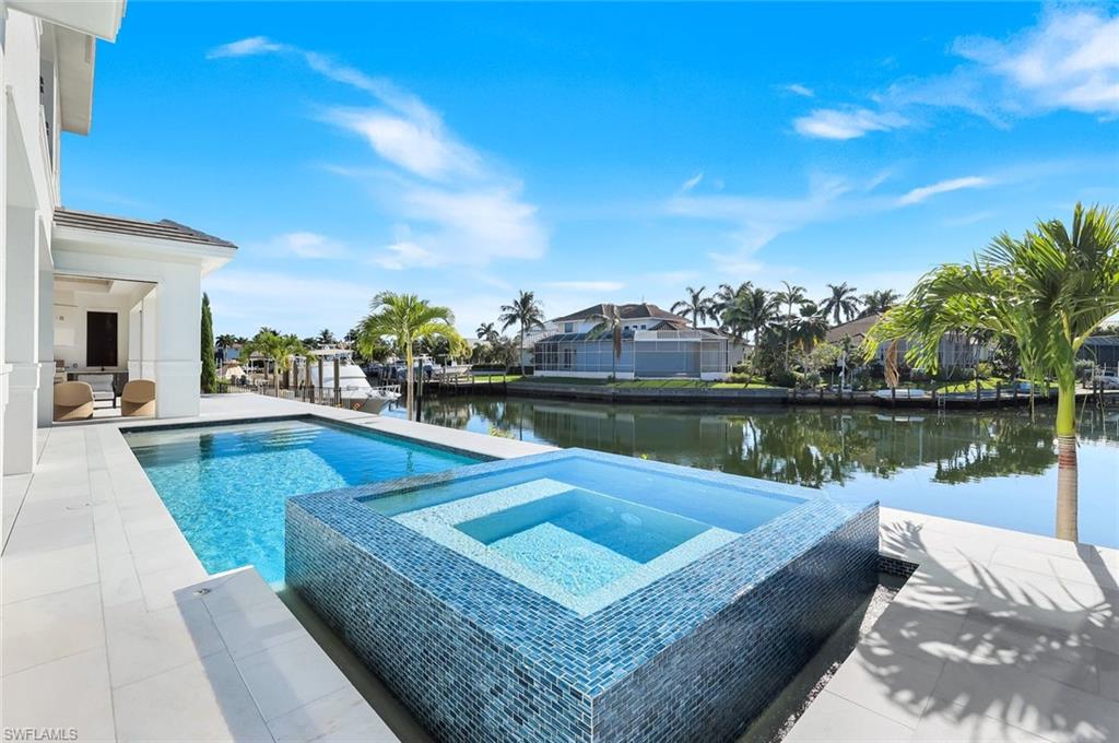 MARCO ISLAND - Residential