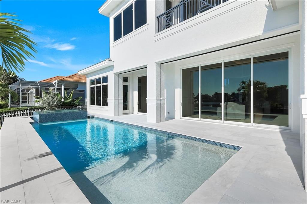 MARCO ISLAND - Residential