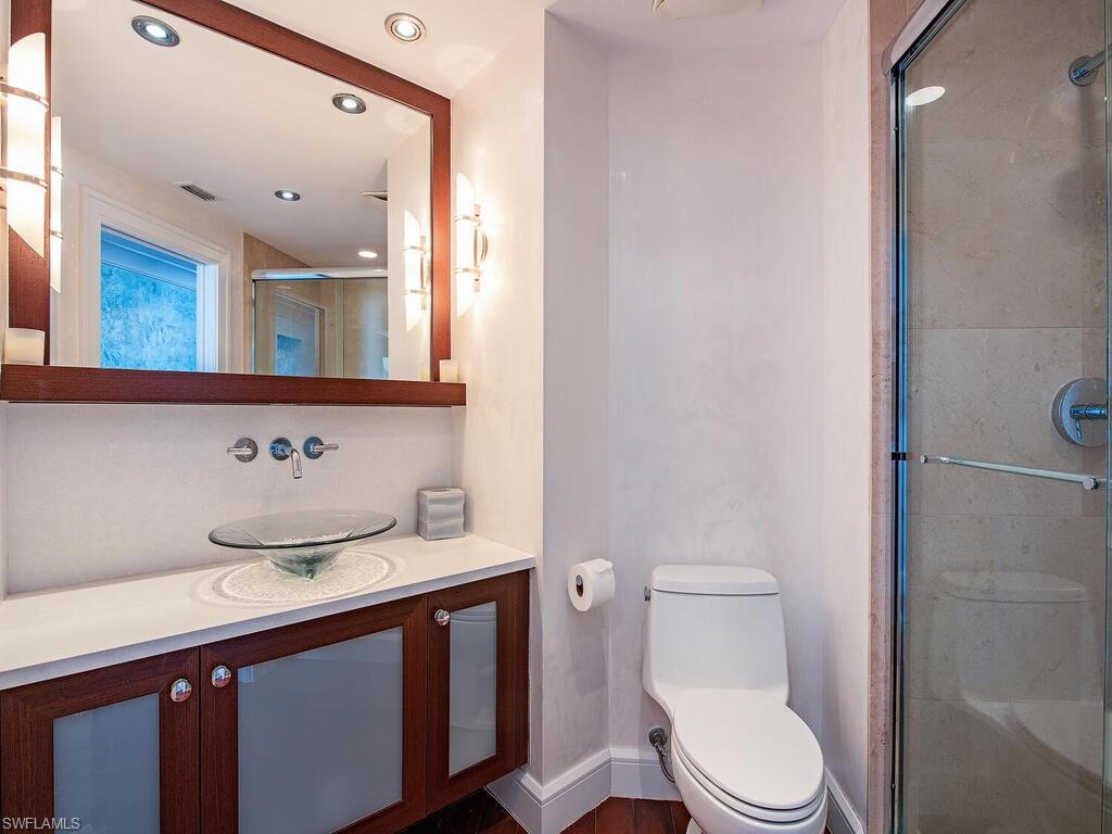 BAYPOINTE AT NAPLES CAY - Residential