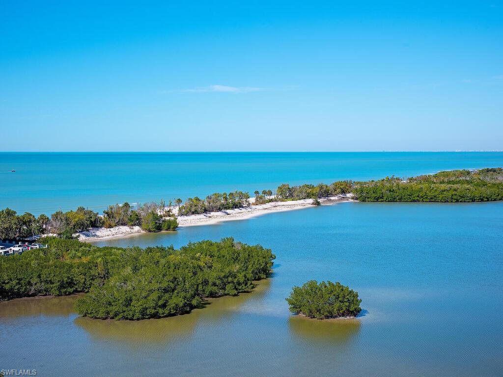 BAYPOINTE AT NAPLES CAY - Residential