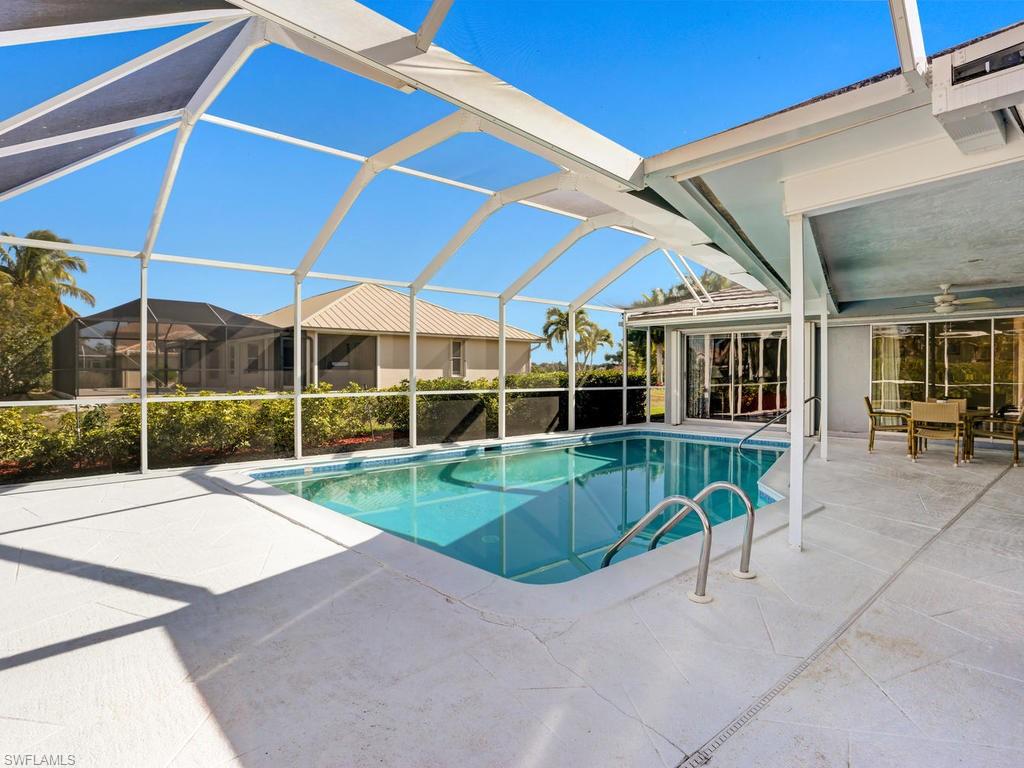 MARCO BEACH - Residential