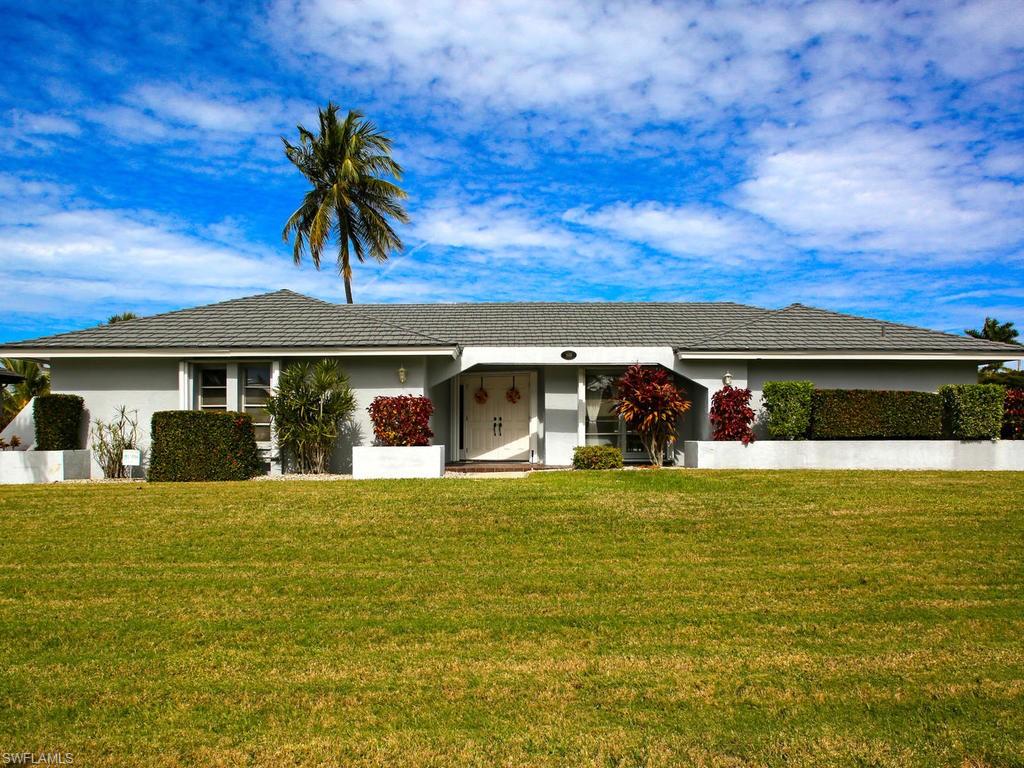 MARCO BEACH - Residential