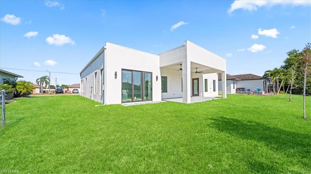 CAPE CORAL - Residential