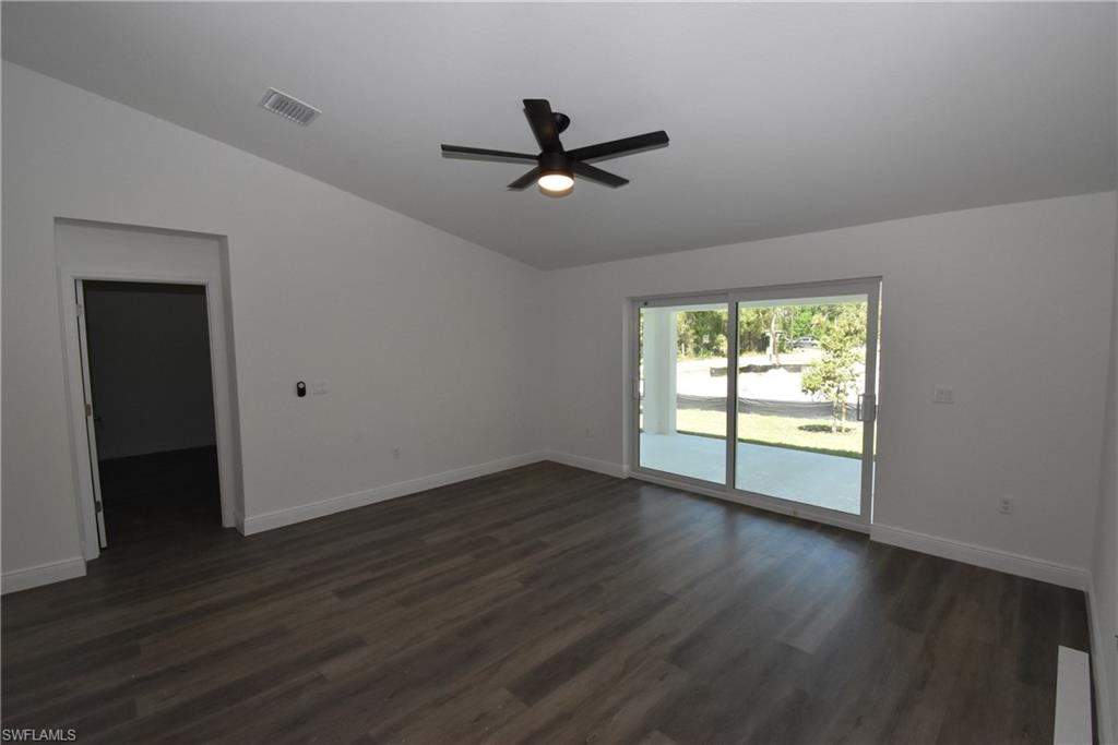 NORTH PORT - Residential Lease