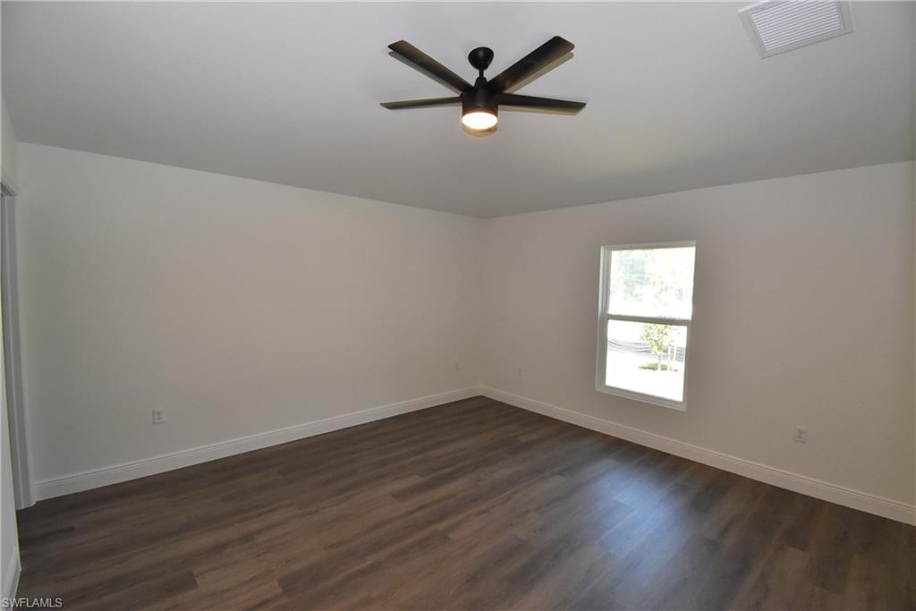 NORTH PORT - Residential Lease