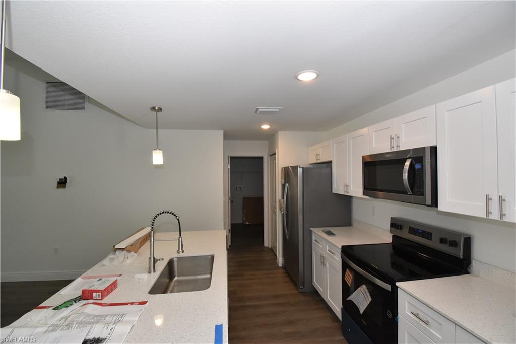 NORTH PORT - Residential Lease