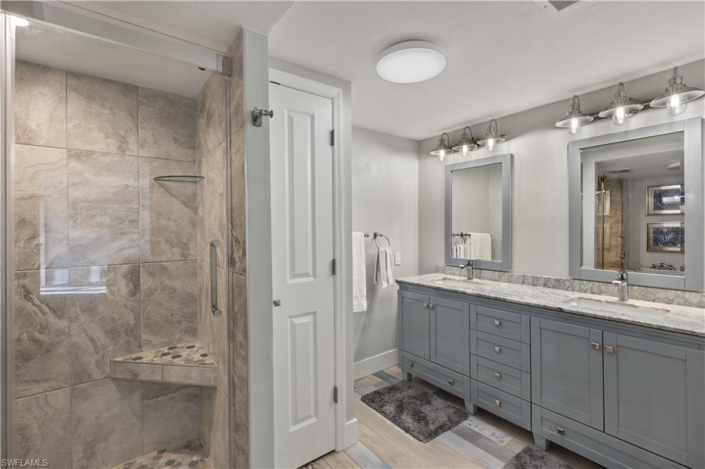 ISLAND REEF CLUB - Residential