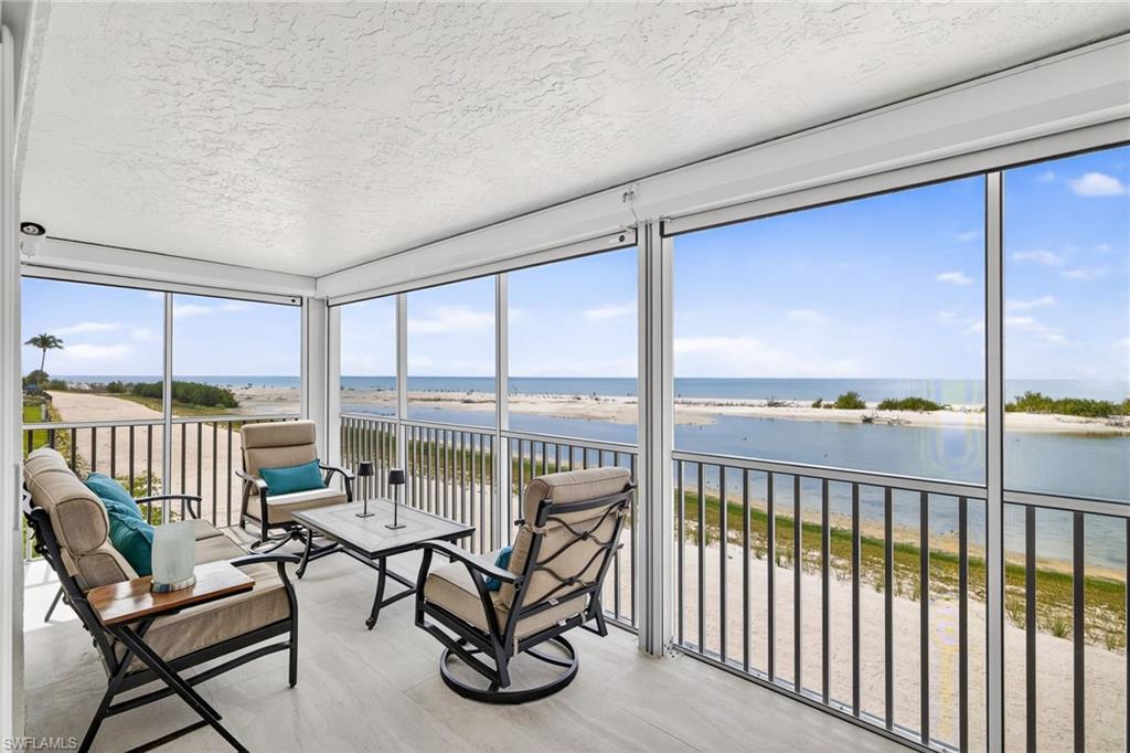 ISLAND REEF CLUB - Residential