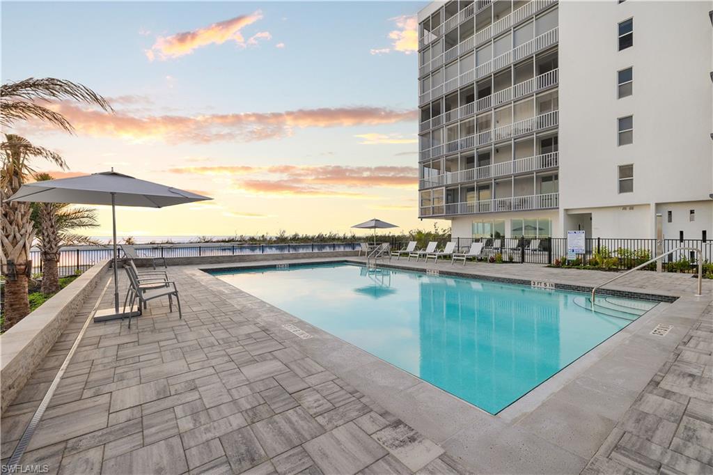 ISLAND REEF CLUB - Residential