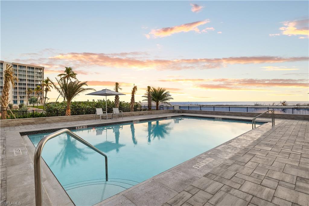 ISLAND REEF CLUB - Residential