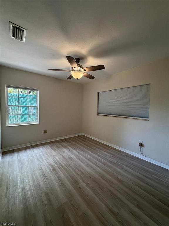 SAN CARLOS PARK - Residential