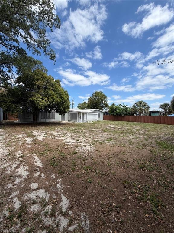 SAN CARLOS PARK - Residential