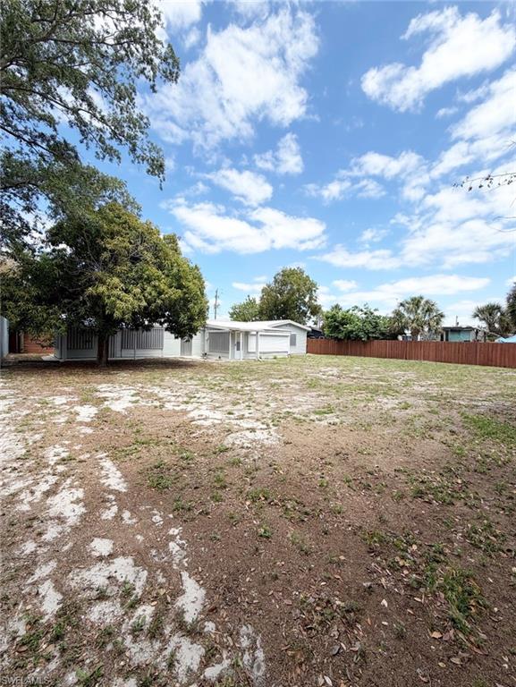 SAN CARLOS PARK - Residential