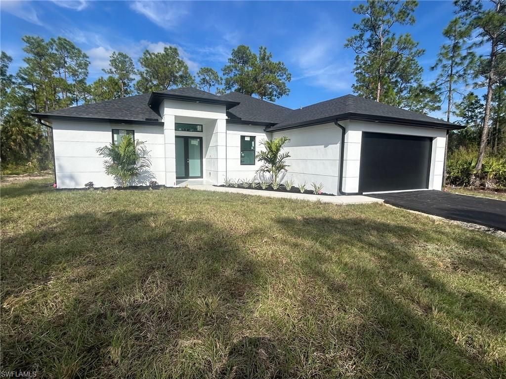 Photo of 3333 12th AVE NE, NAPLES, FL 34120 (MLS # 225068350)