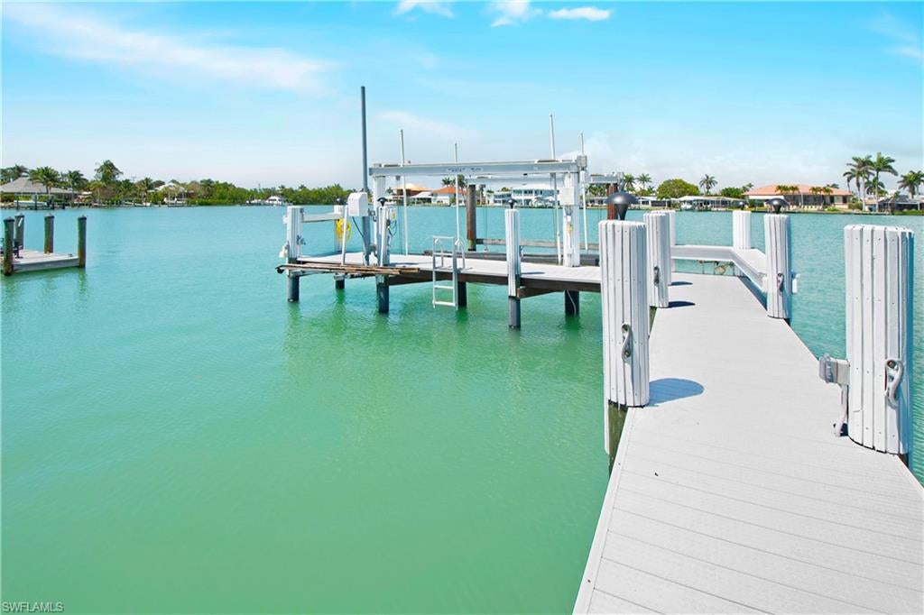 19 Pelican St E, Naples, FL, 34113, USA, 3 Bedrooms Bedrooms, ,2 BathroomsBathrooms,Residential,Active,19 Pelican St E,225066042