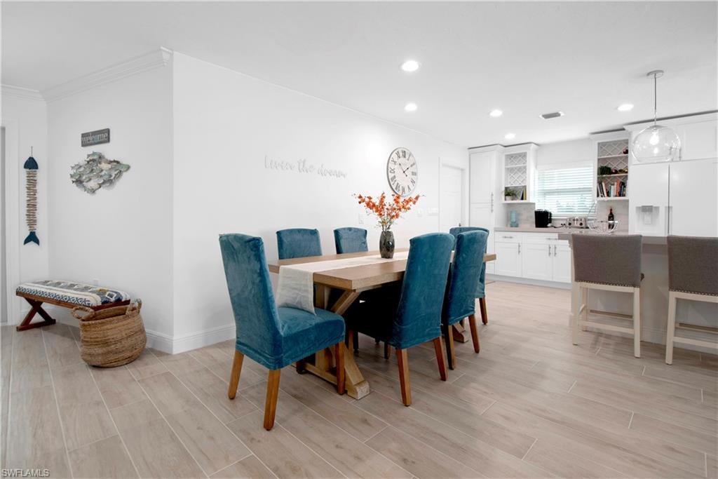 19 Pelican St E, Naples, FL, 34113, USA, 3 Bedrooms Bedrooms, ,2 BathroomsBathrooms,Residential,Active,19 Pelican St E,225066042