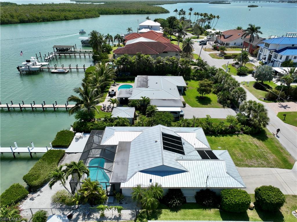 19 Pelican St E, Naples, FL, 34113, USA, 3 Bedrooms Bedrooms, ,2 BathroomsBathrooms,Residential,Active,19 Pelican St E,225066042