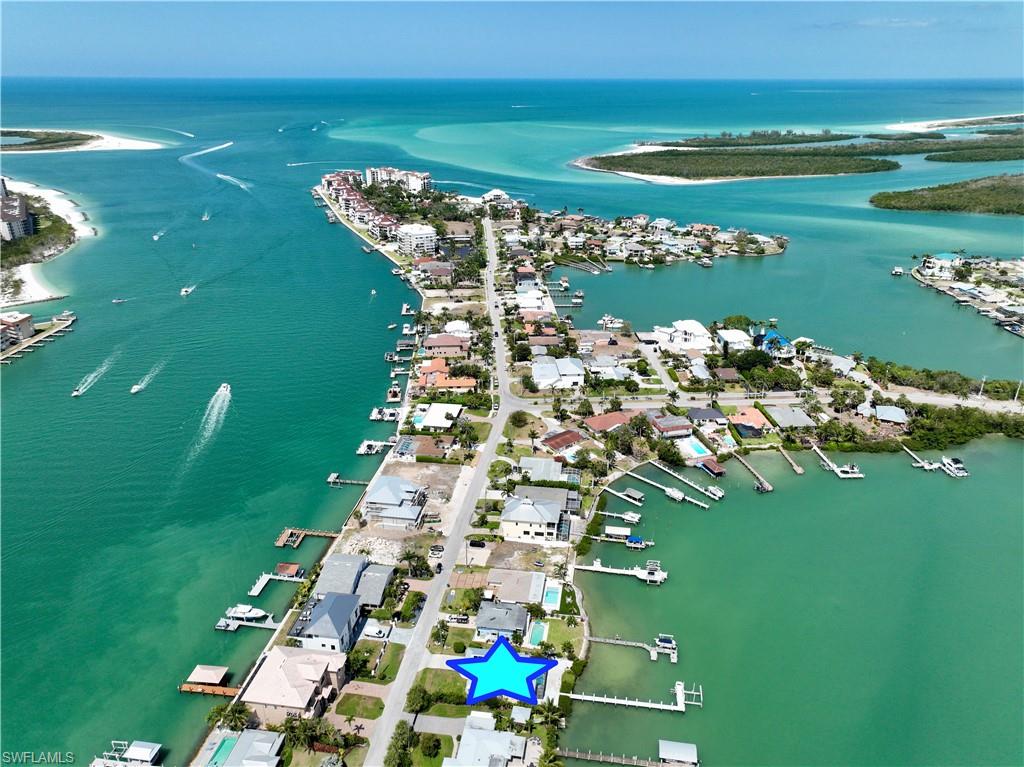 19 Pelican St E, Naples, FL, 34113, USA, 3 Bedrooms Bedrooms, ,2 BathroomsBathrooms,Residential,Active,19 Pelican St E,225066042