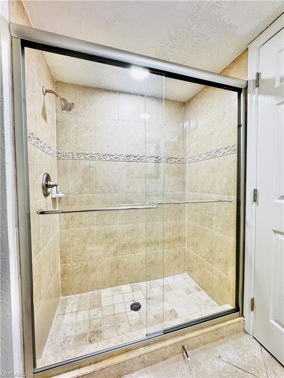 VILLAGE OF CEDARBEND - Residential Lease