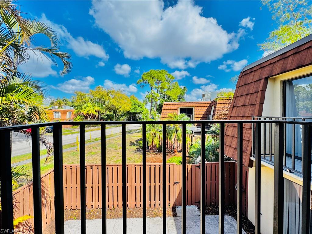 VILLAGE OF CEDARBEND - Residential Lease