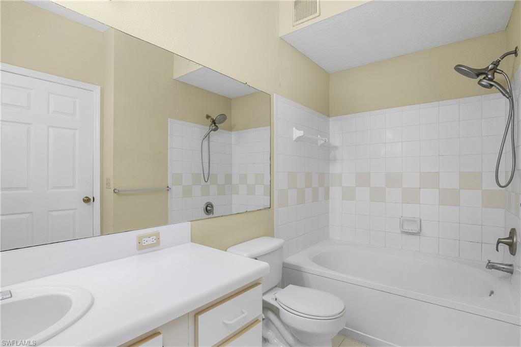 ROYAL GREENS - Residential Lease