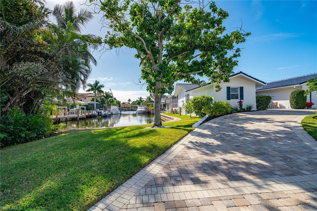 ROYAL HARBOR - Residential