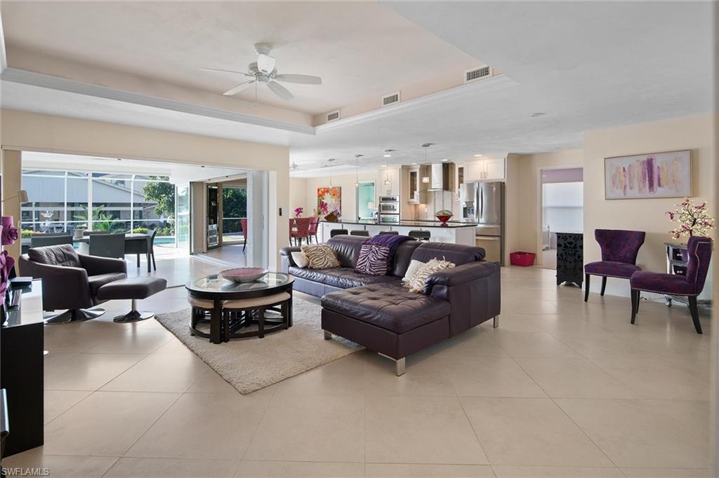 1380 Dolphin RD
