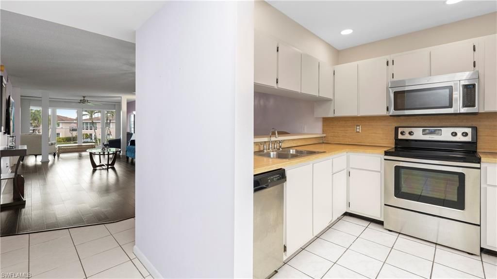 Photo of 160 Palm DR #4, NAPLES, FL 34112 (MLS # 226009956)