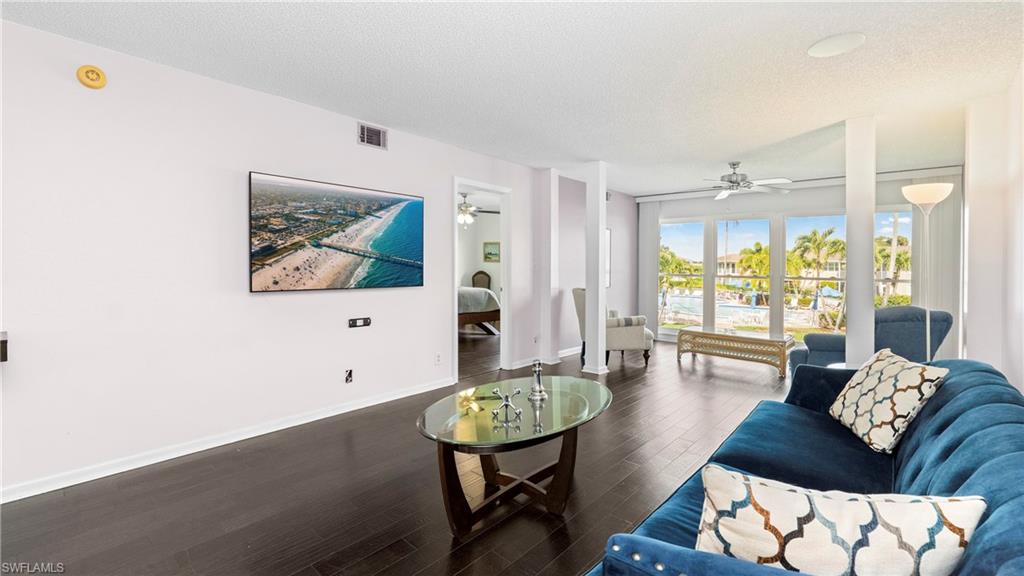 SUNRISE III - Residential