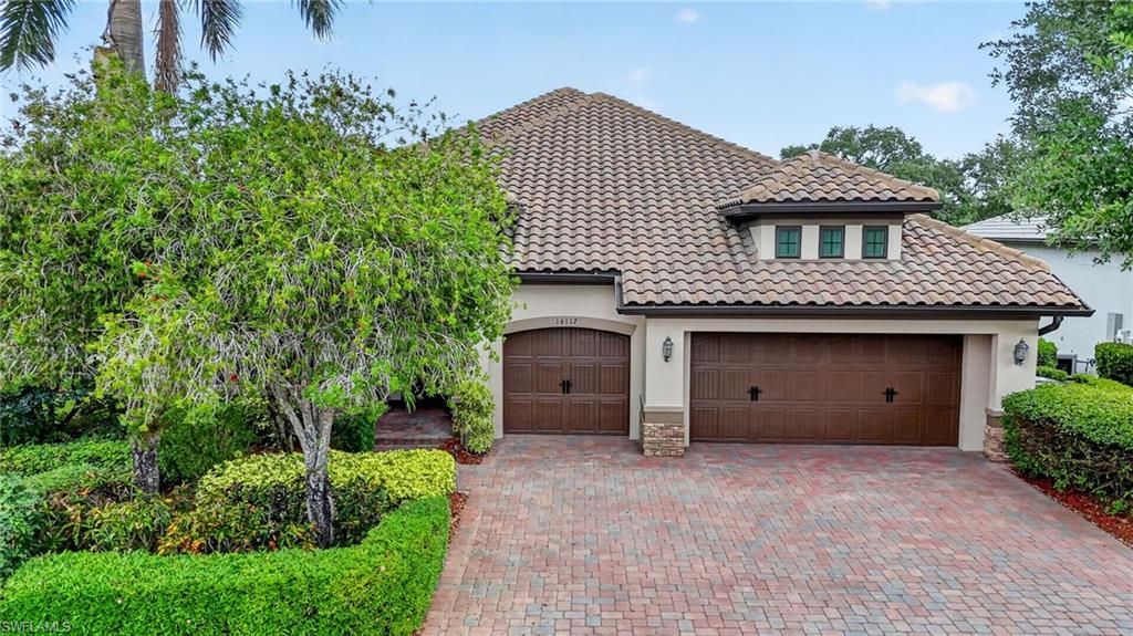 Photo of 16117 Herons View DR, ALVA, FL 33920 (MLS # 226019087)