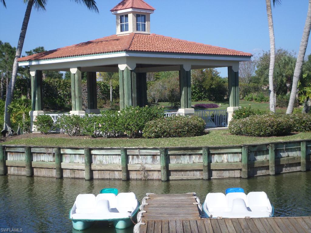 LIGHTHOUSE BAY - Residential