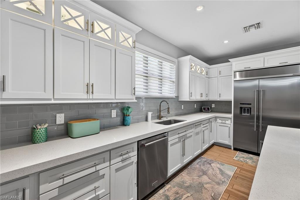 LOGAN WOODS - Residential