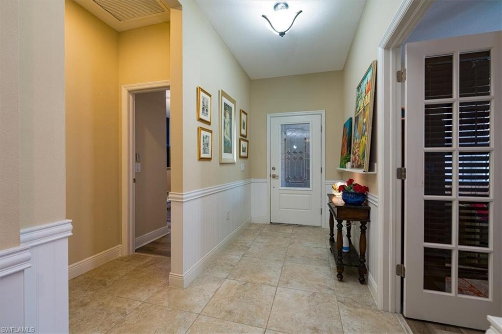 VILLA PALMERAS - Residential