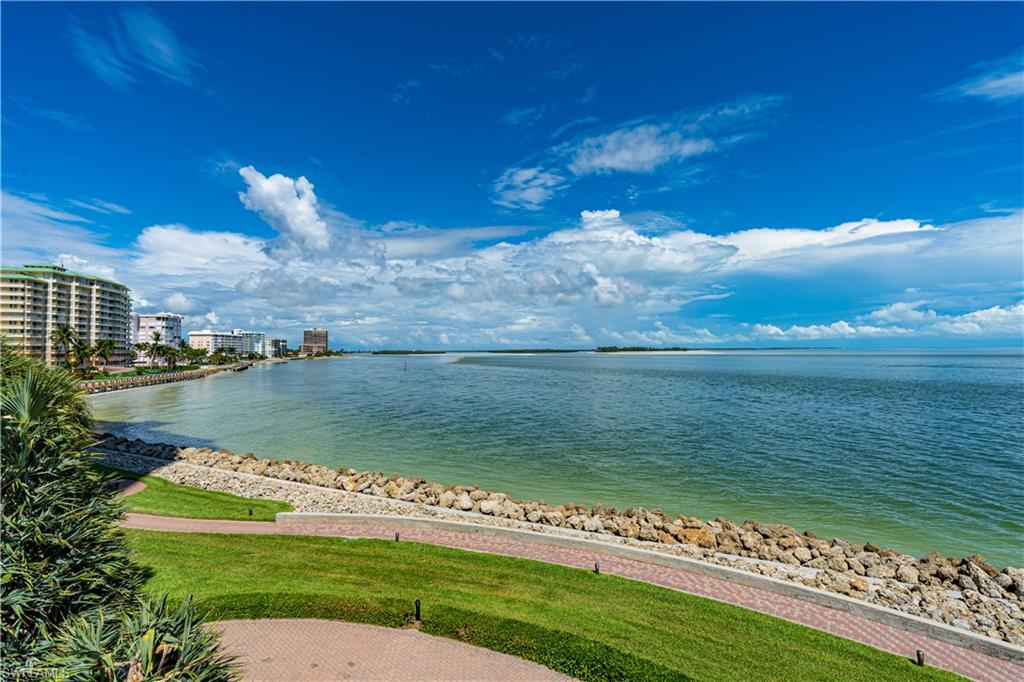 BELIZE - Residential