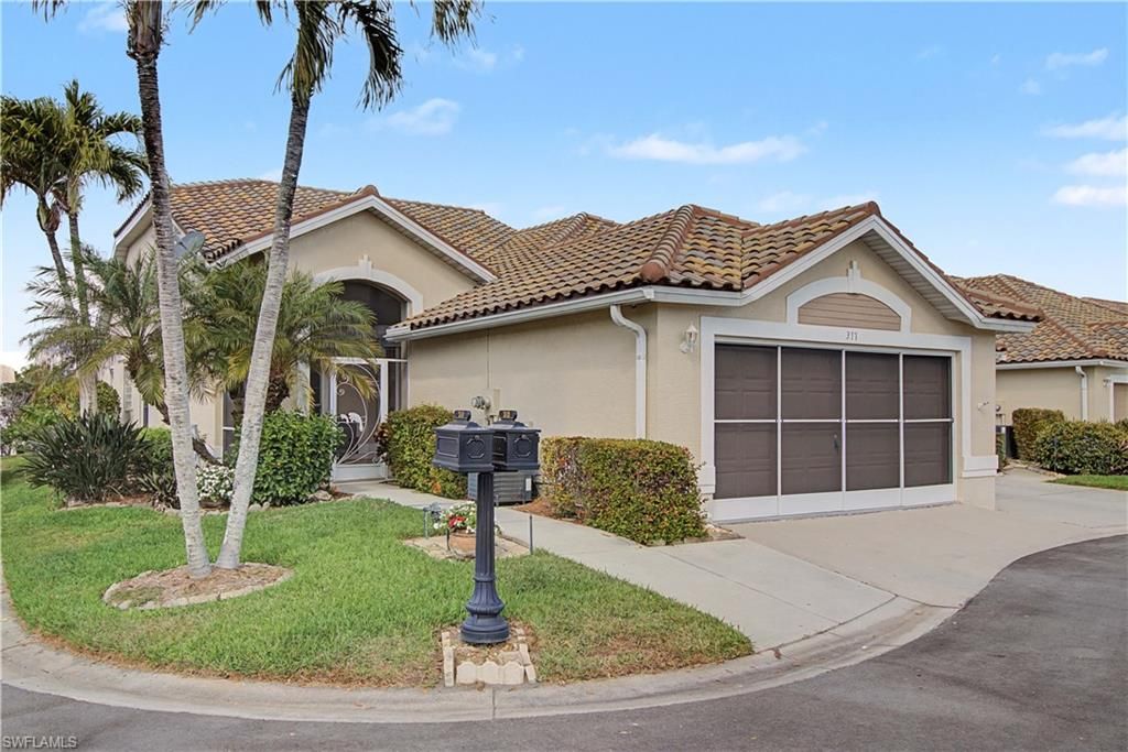 Photo of 317 Stella Maris DR S, NAPLES, FL 34114 (MLS # 226010148)
