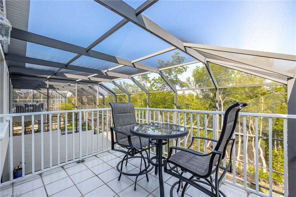 OLD PELICAN BAY - Residential