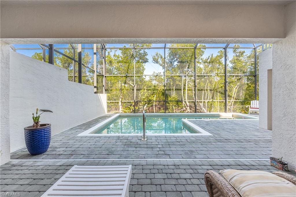 OLD PELICAN BAY - Residential