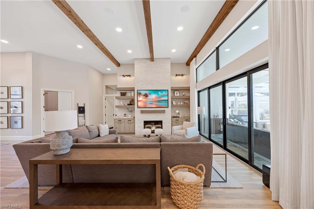 QUAIL CREEK - Residential