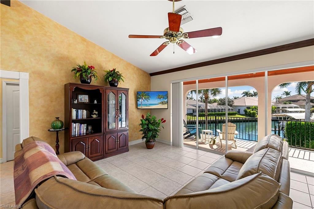 531 Conover CT