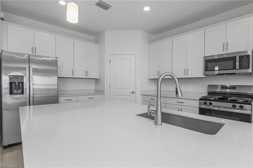 VERDANA VILLAGE - Residential