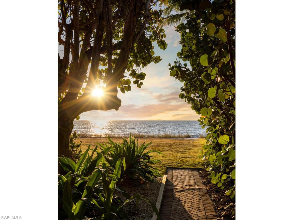 SABRE CAY - Residential